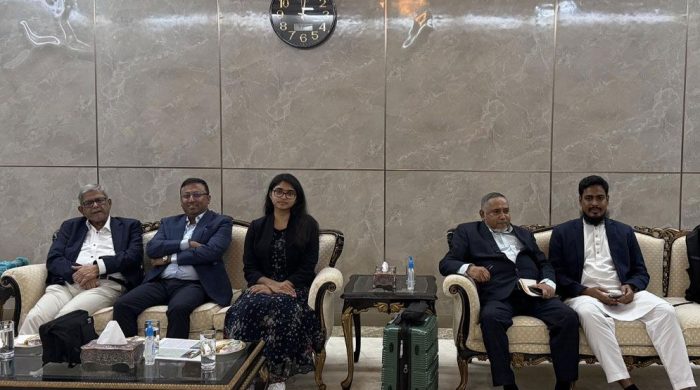 প্রধান উপদেষ্টার সঙ্গে যুক্তরাষ্ট্র ‍সফর নিয়ে যা বললেন তাসনিম জারা